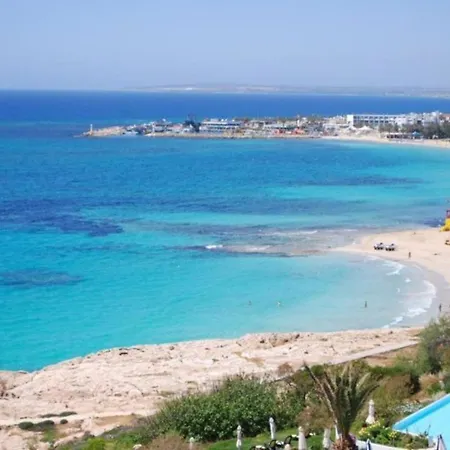 Villa Four Bedrooms 1309 Protaras