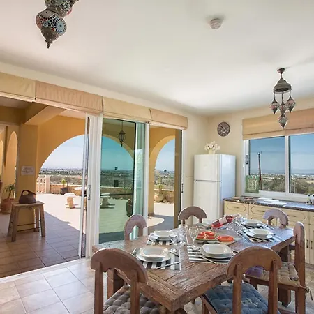 Four Bedrooms 1309 Villa Protarász