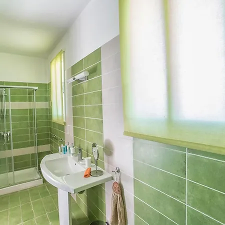 Four Bedrooms 1309